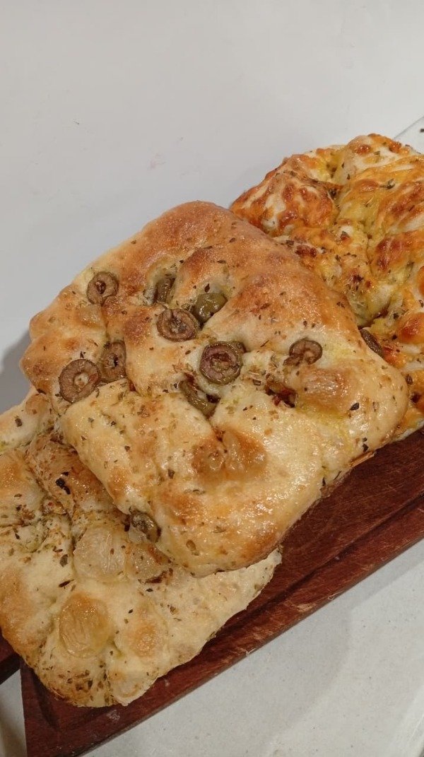 Producto - focaccia artesanal salada agro x 200 grs. Para mas info click en la foto