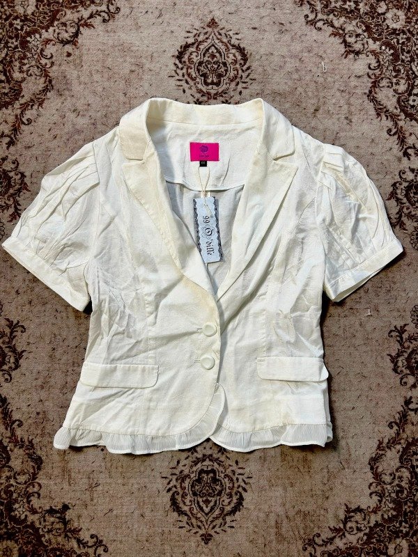 Producto - White Short Blazer