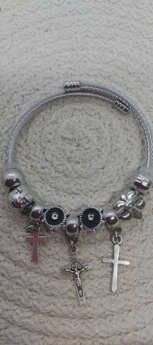 Producto - Pandora con Cruces