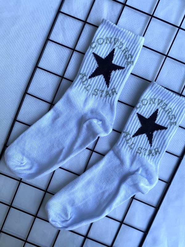 Producto - Medias 3/4, converse byn