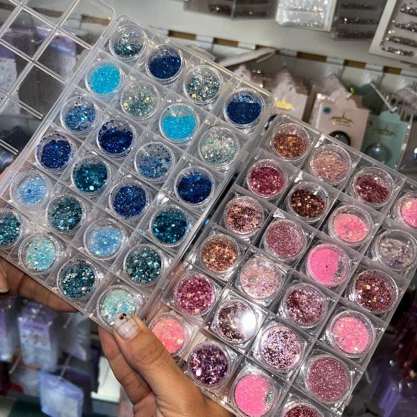 Producto - Set x24 glitter + caja organizadora con divisiones