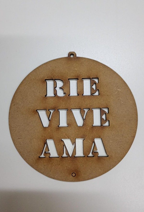 Producto - Atrapasueño circulo 10 cms con frase "RIE VIVE AMA"