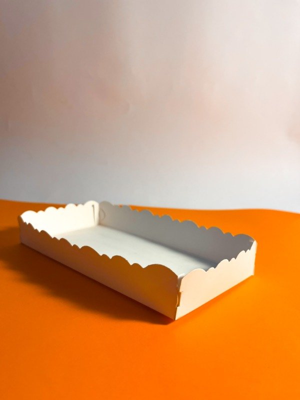 Producto - Bandeja ondas 20x10x3 (10u)