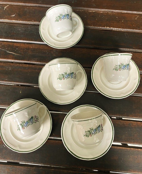 Producto - Juego De 5 Tazas De Te De Ceramica Italania Quadrifoglio