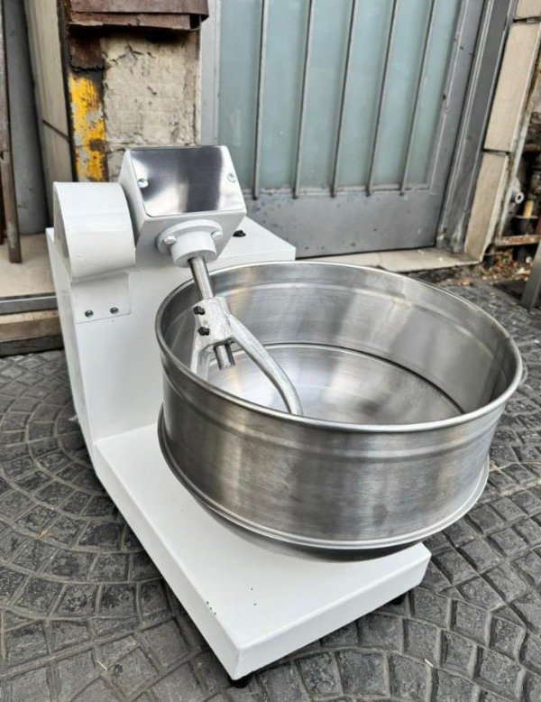 Producto - Amasadora Industrial de Mesa 20 kg