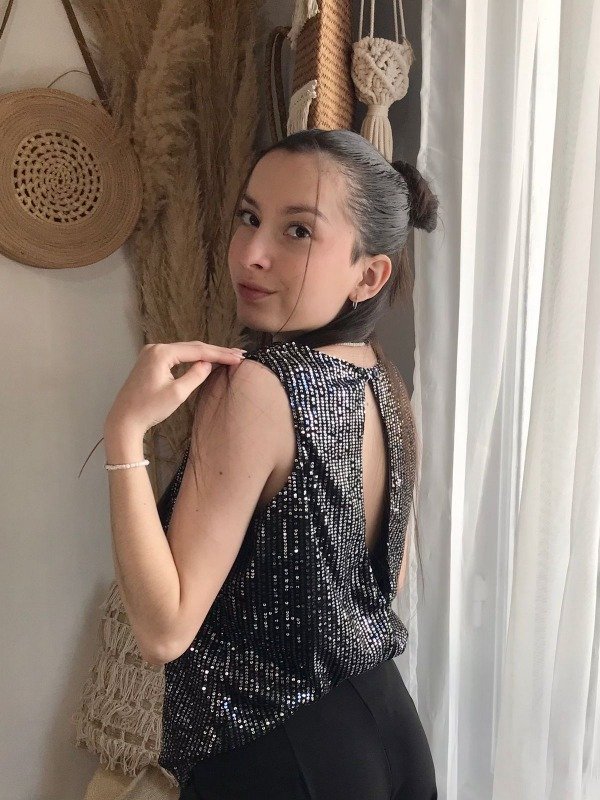 Musculosa Tuscany Lentejuelas NegrO Plata — imagen 4