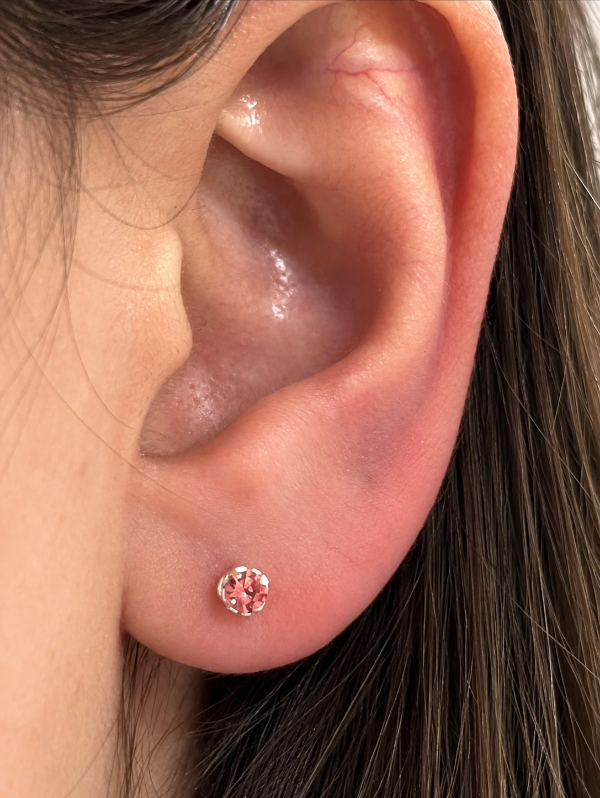 Producto - Abridor de plata laminada y piedra rosa