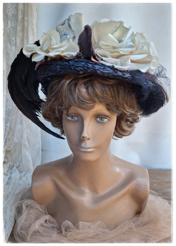 Producto - Capelina Rafia Azul, redecilla y flores