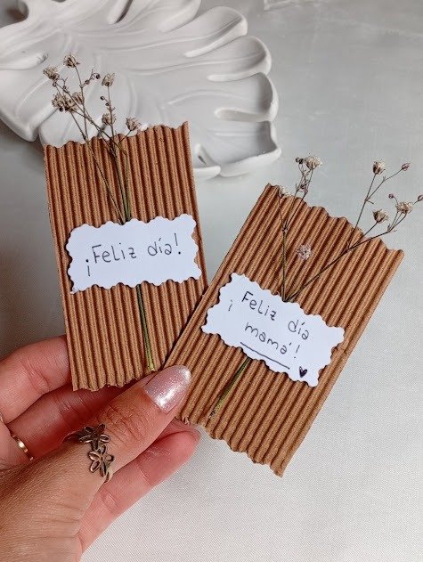 Producto - Tarjetita feliz día - 0