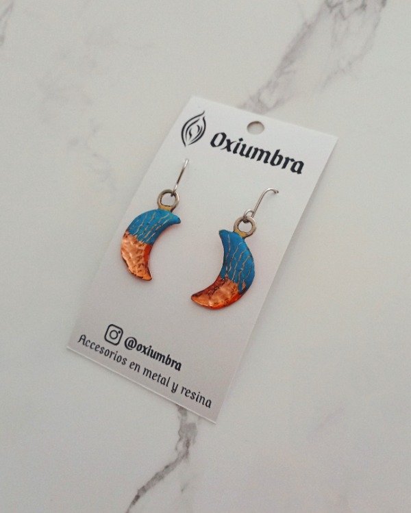 Producto - Aros Luna (cobre y celeste)