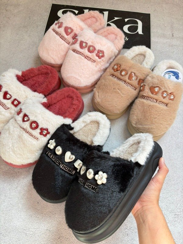 Producto - Pantuflas pantuflones termicos con dijes peluditas