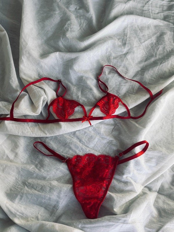 Producto - Set erótico Miranda (rojo)