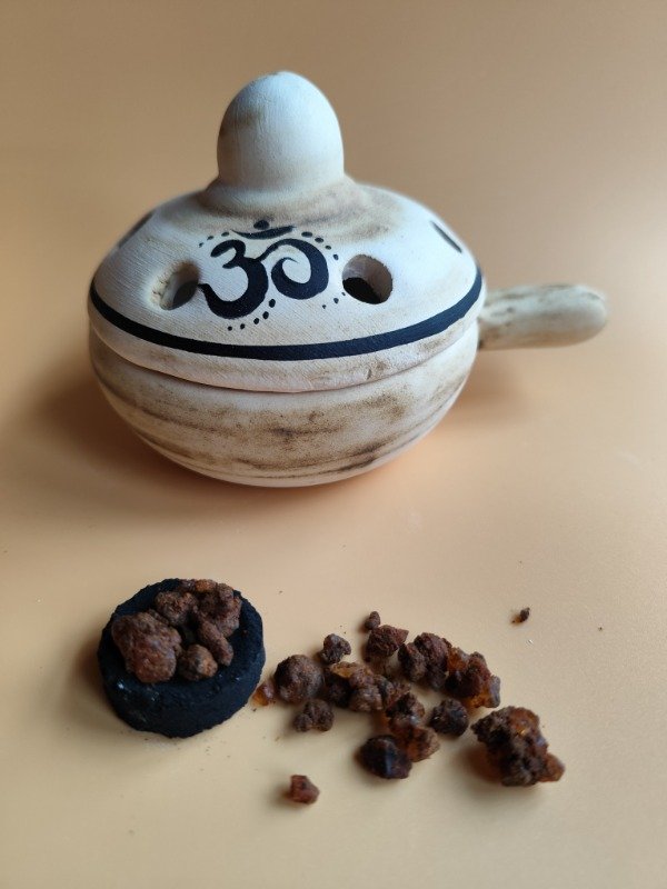 Producto - SAHUMADOR GRANDE DE CERÁMICA "OM"
