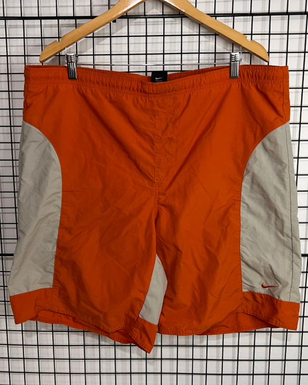 Producto - Nike Vintage 2000