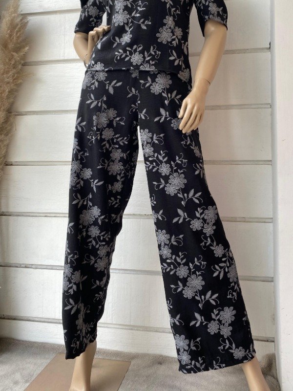 Producto - Palazo SALVADORA - JAZMIN
