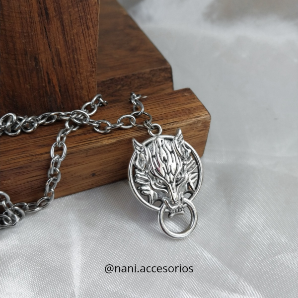 Producto - Collar Lobo - final fantasy