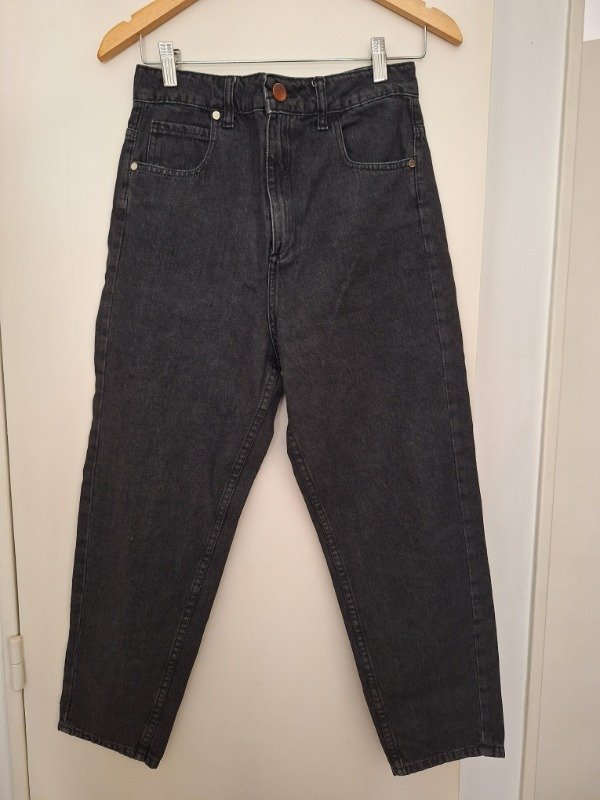 Producto - Jean gris oscuro Allo Martinez