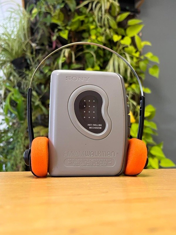 Producto - Walkman Sony Wm Fx271 Con Funda Funcionando