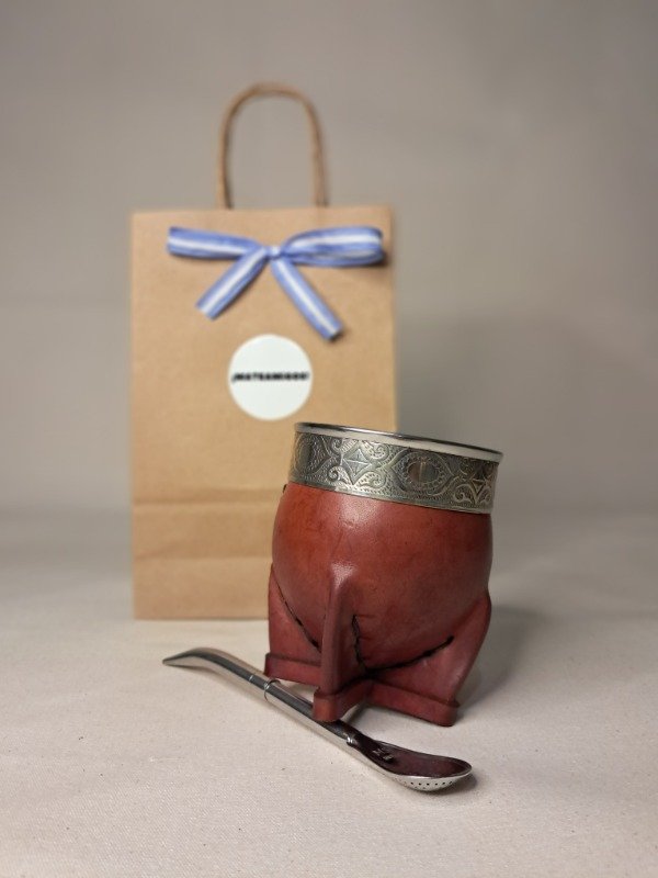 Producto - COMBO IMPERIAL DE CALABAZA BORRAVINO + BOMBILLA PICO LORO ( Guarda Abstracta )