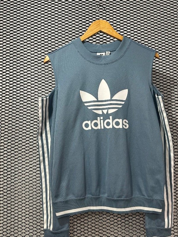Producto - Buzo ADIDAS TS hombros descubiertos - 1