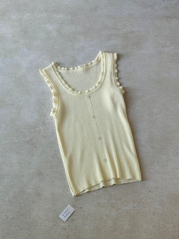 Producto - Musculosa hilo con botón