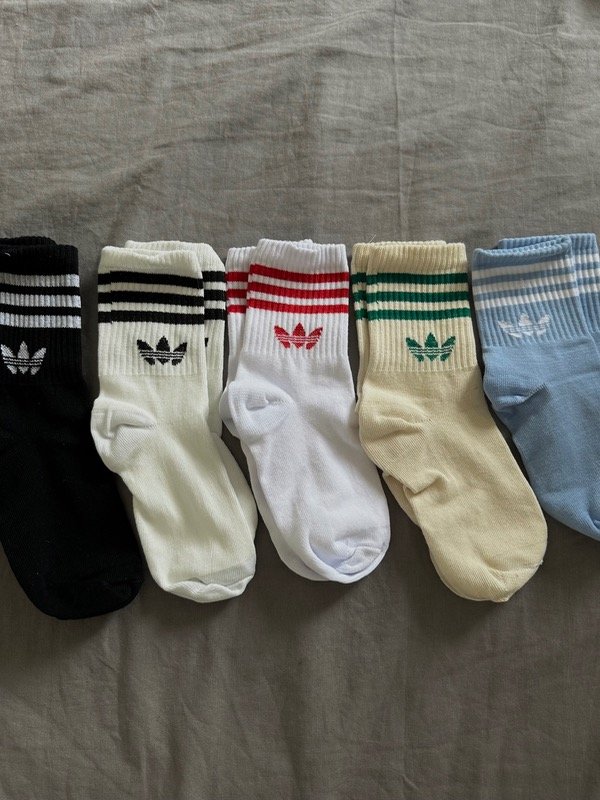 Producto - ADIDAS 3 LÍNEAS