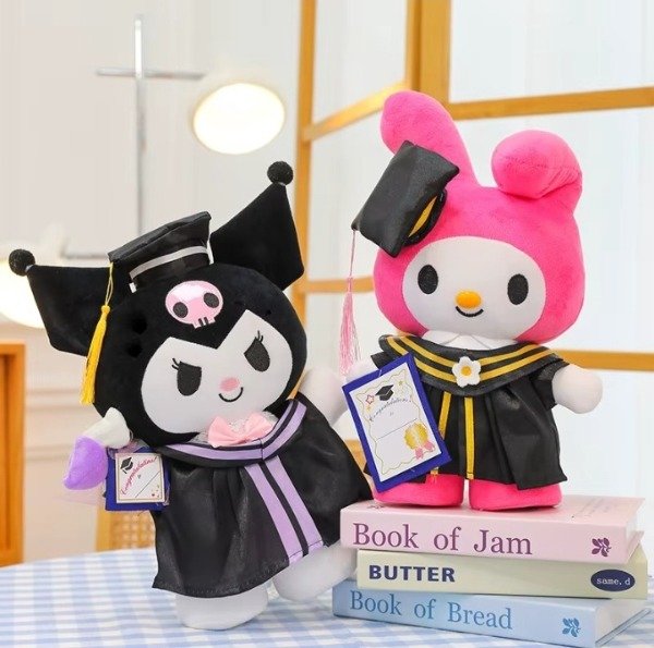 Producto - Peluche sanrio graduados