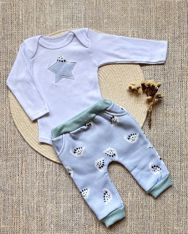Producto - CONJUNTO BODY Y PANTALON CON FRISA DINOS