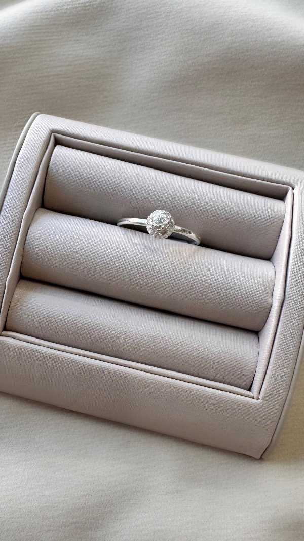 Producto - Anillo frutilla en plata 900