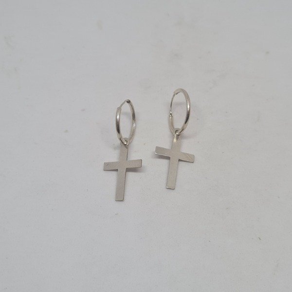 Producto - Argollas cruz 12mm