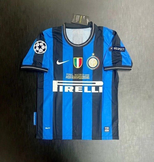 Producto - CAMISETA INTER DE MILAN IMPORTADA TITULAR RETRO 2009/2010 #22 MILITO - 0