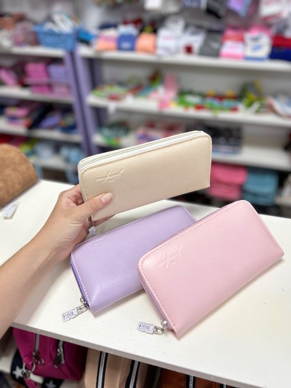Producto - Billetera simple cuerina