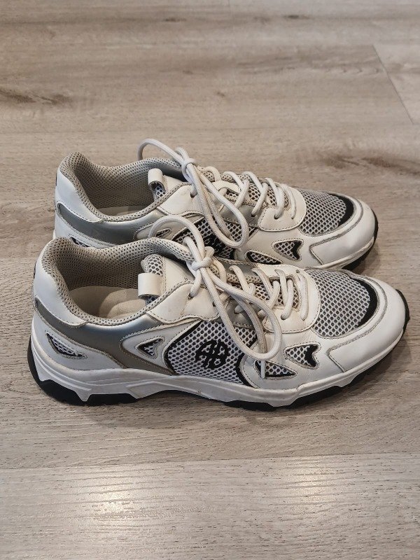 Producto - Zapatillas ANINE BING (40)