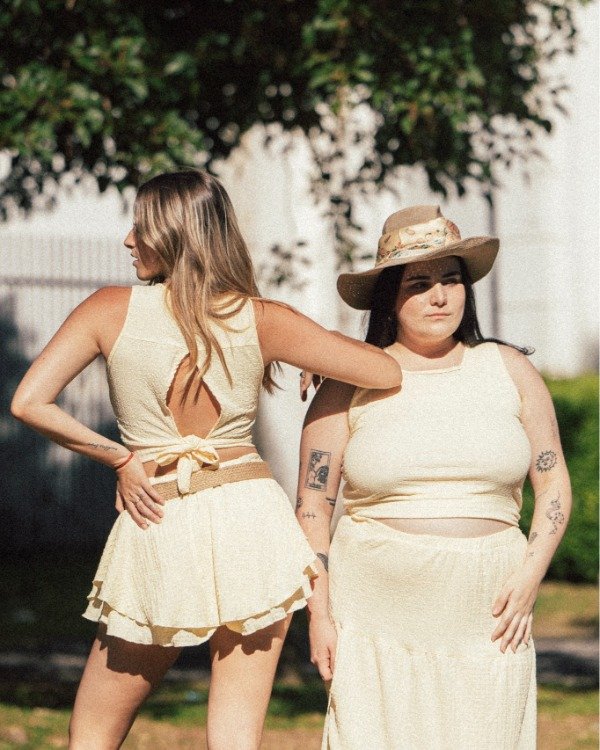 Producto - TOP MUSCU PIAGET LISO - 3 COLORES