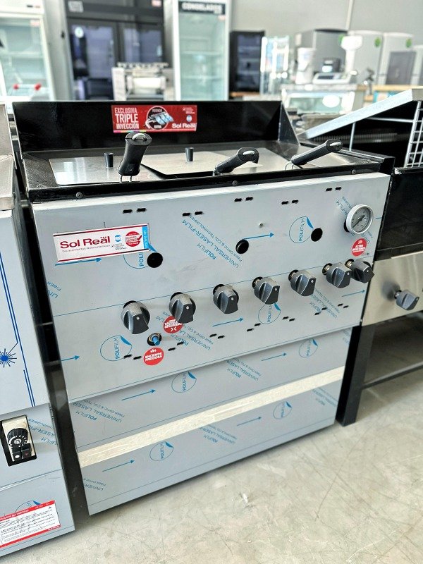Producto - Freidora 42Lts / Triple Inyección - 057