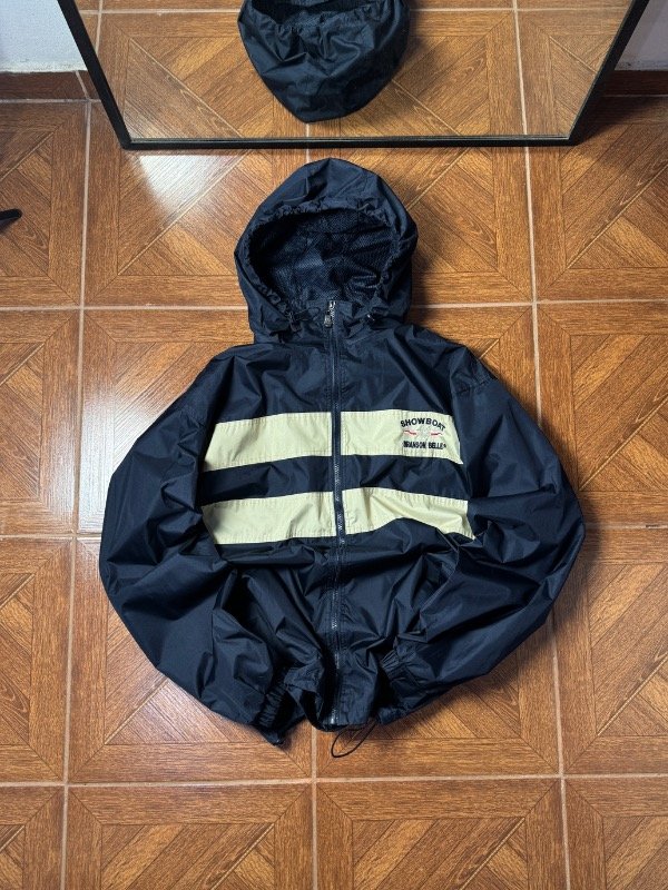 Producto - Zip cortaviento / Talle XXL