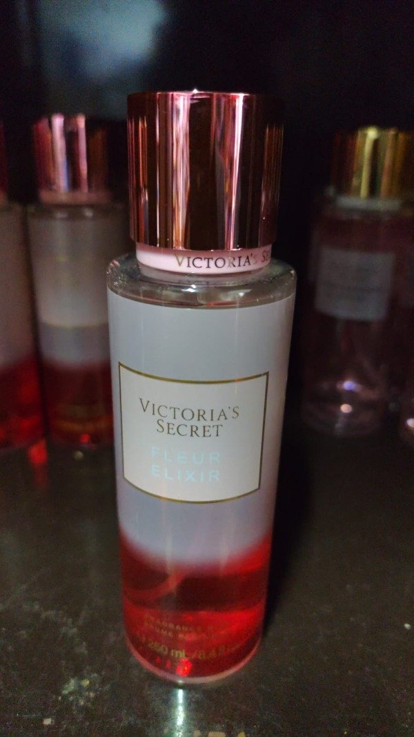Producto - BE1543 BODY SPLASH DE VICTORIA'S SECRET FLEUR ELIXIR 250ML