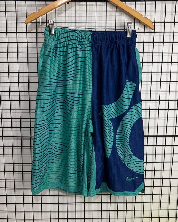 Producto - Nike KD Surge Essential Basketball