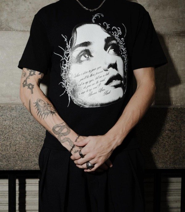 Producto - REMERA LVL BLACK