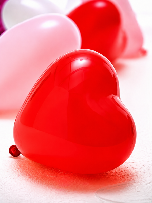 Producto - GLOBO DE LATEX GLOBBY MINI CORAZON 5" ROJO X5 UNIDADES