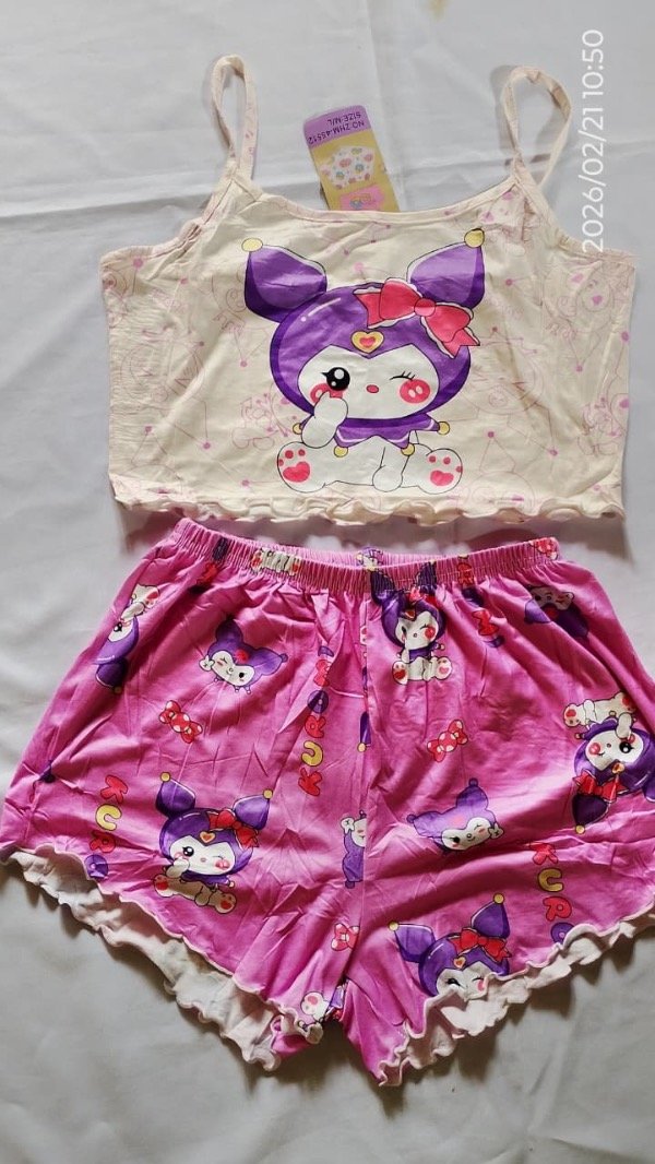 Producto - Pijama kuromi Talle M/L