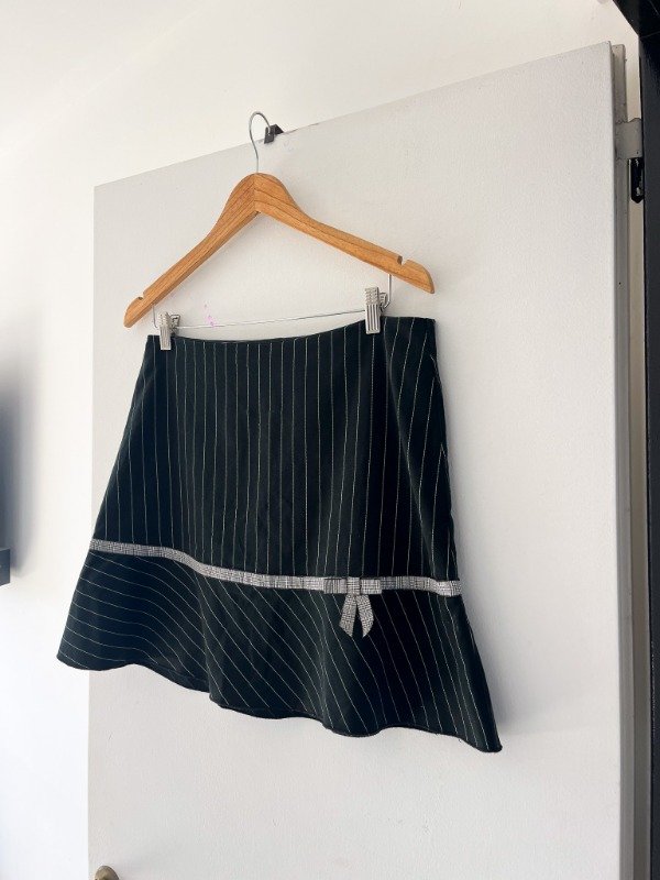 Producto - Falda Speechless Ribbon