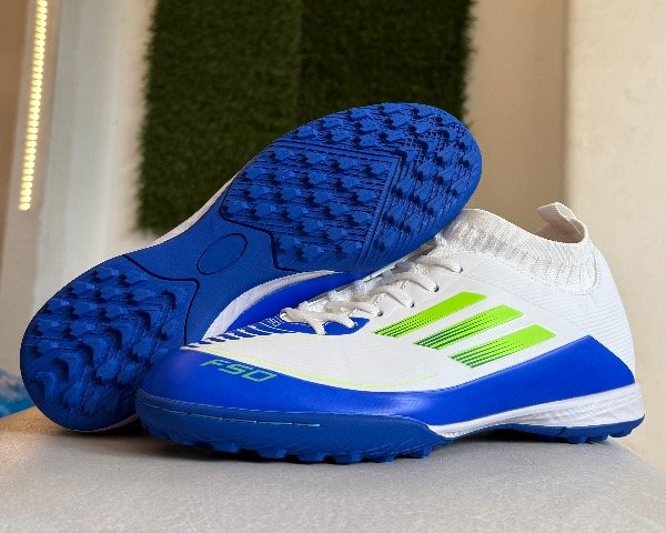 Producto - ADIDAS F50 blanco azul 5gm