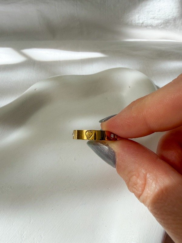 Producto - Anillo VC dorado