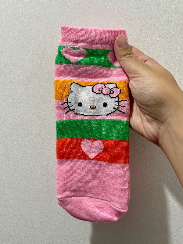 Producto - Soquete adulto Kitty fondo rosa y verde