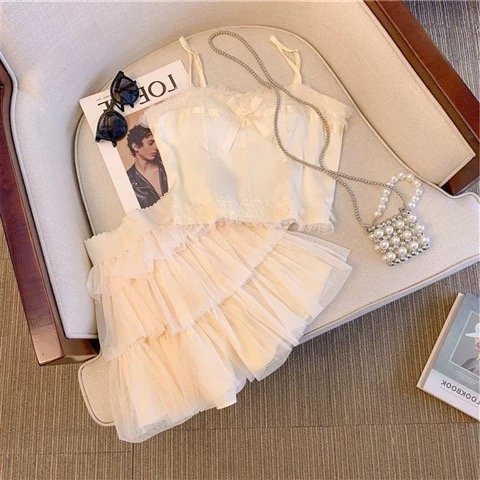 Producto - Conjunto top + pollera con volado
