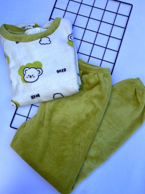 Producto - Pijama polar soft verde talle XL