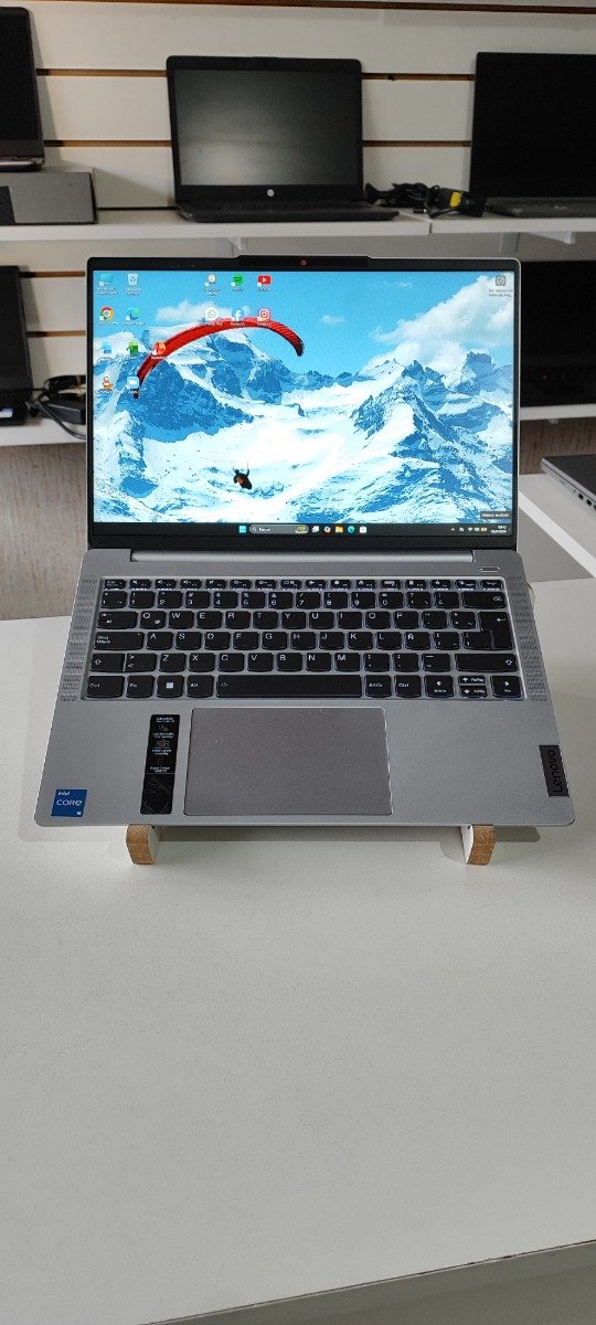 Producto - LENOVO SLIM 5 CORE I5 1245H / 8GB / 512GB