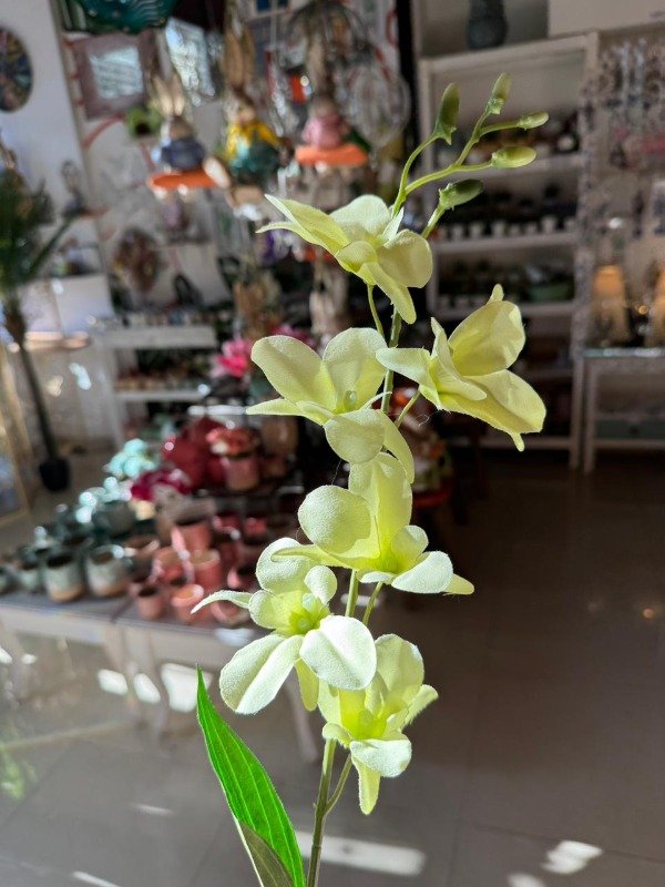 Producto - Vara Orquidea chica amarilla 65 cm (Efectivo: 3.120)