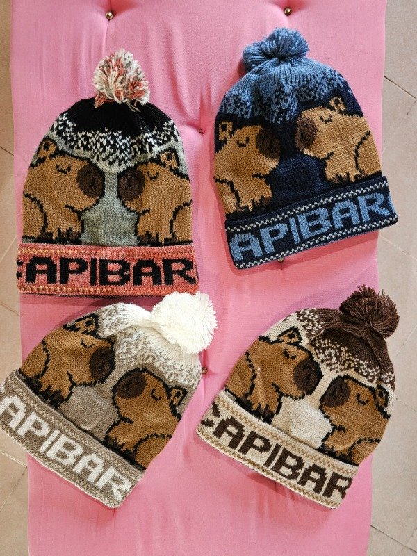 Producto - Gorros Capibara INFANTILES